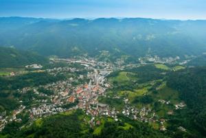 10 - Panorama idrijske kotline