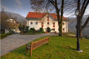 19 - Stavba Kendov dvored